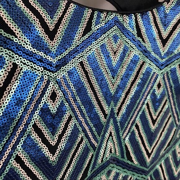 Charlotte Russe Geometric Sequins Dress Size Medium - Picture 2 of 11
